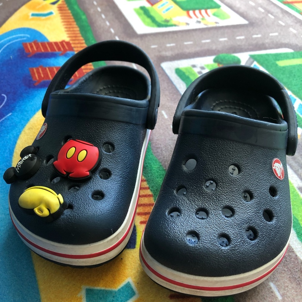 Kids’ Crocs with Mickey Mouse Jibbitz Char…